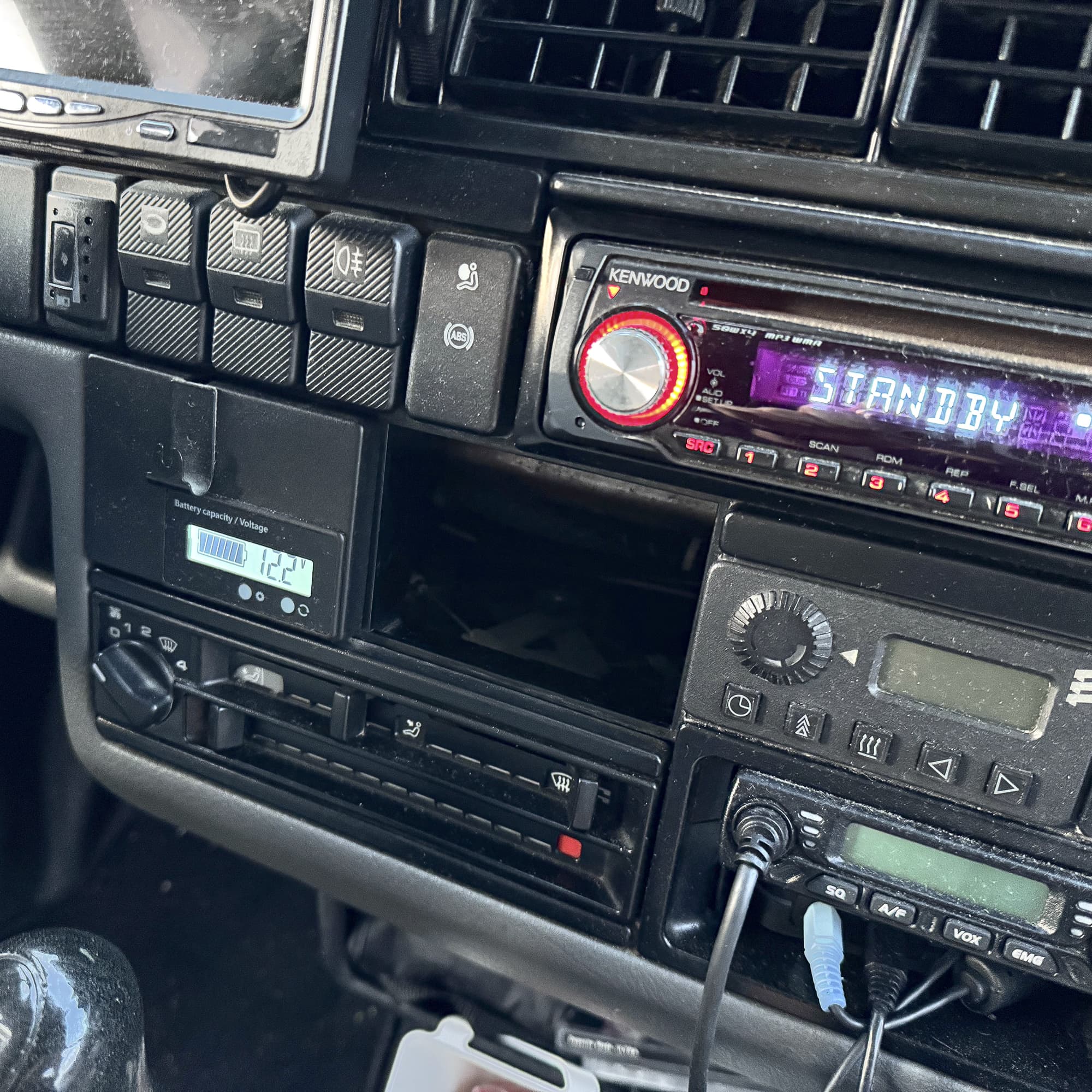 VW T4 Abdeckung, Blende Armaturenbrett 94x66 mm -701957085 VW T4 Abdeckung, Blende Armaturenbrett 94x66 mm -701957085