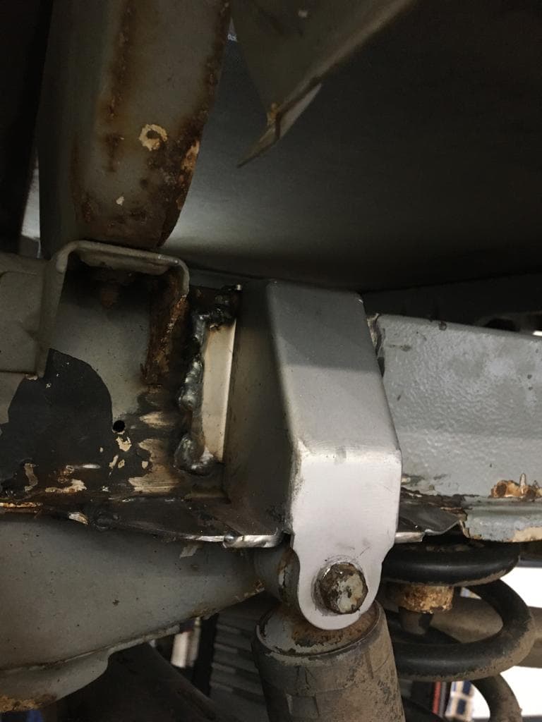 VW T4 Stoßdämpferaufnahme Doka, Pritsche Nachbau VW T4 Stoßdämpferaufnahme Doka, Pritsche Nachbau
