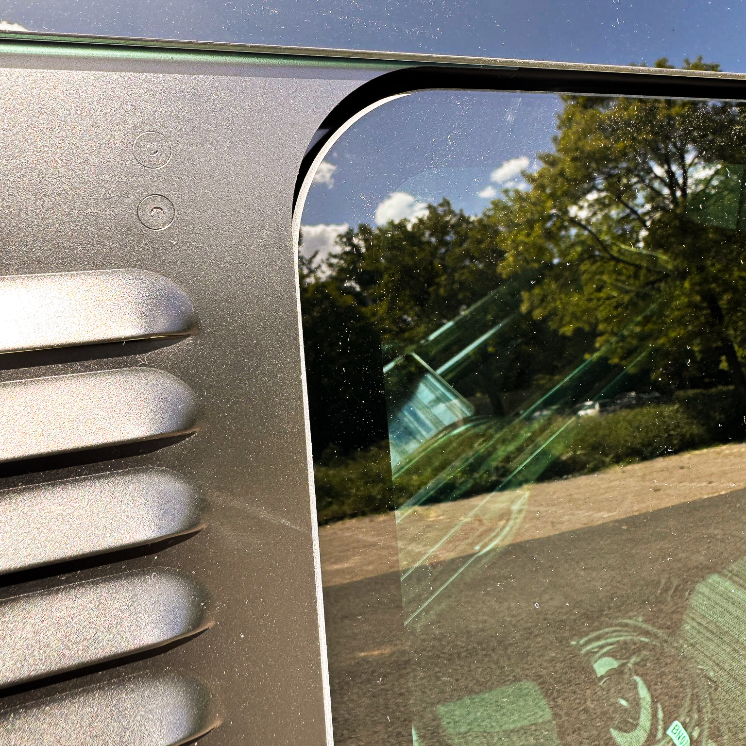 Lüftungsgitter VW T6.1 für das Schiebefenster