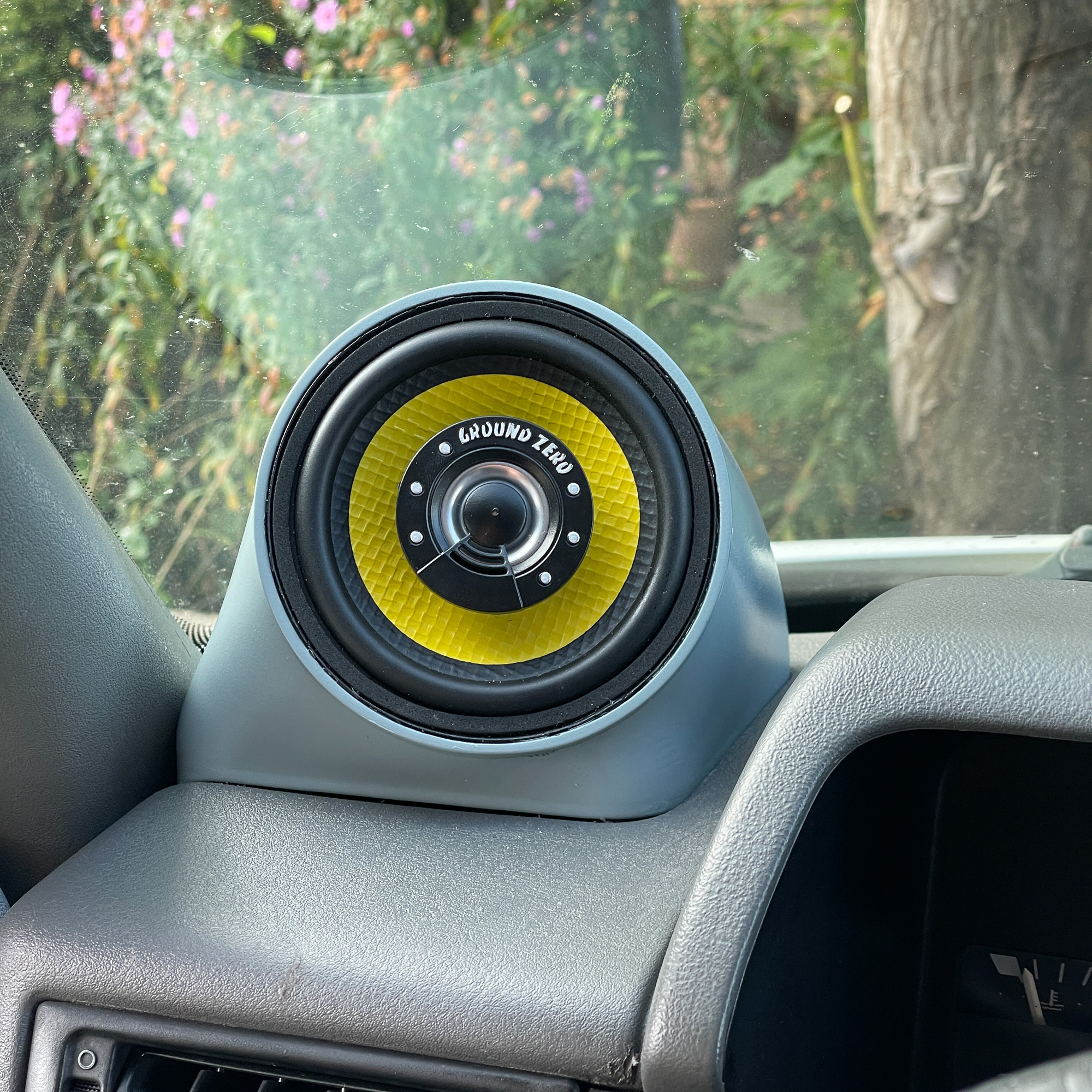 VW T4 Lautsprecheradapter vorn-2