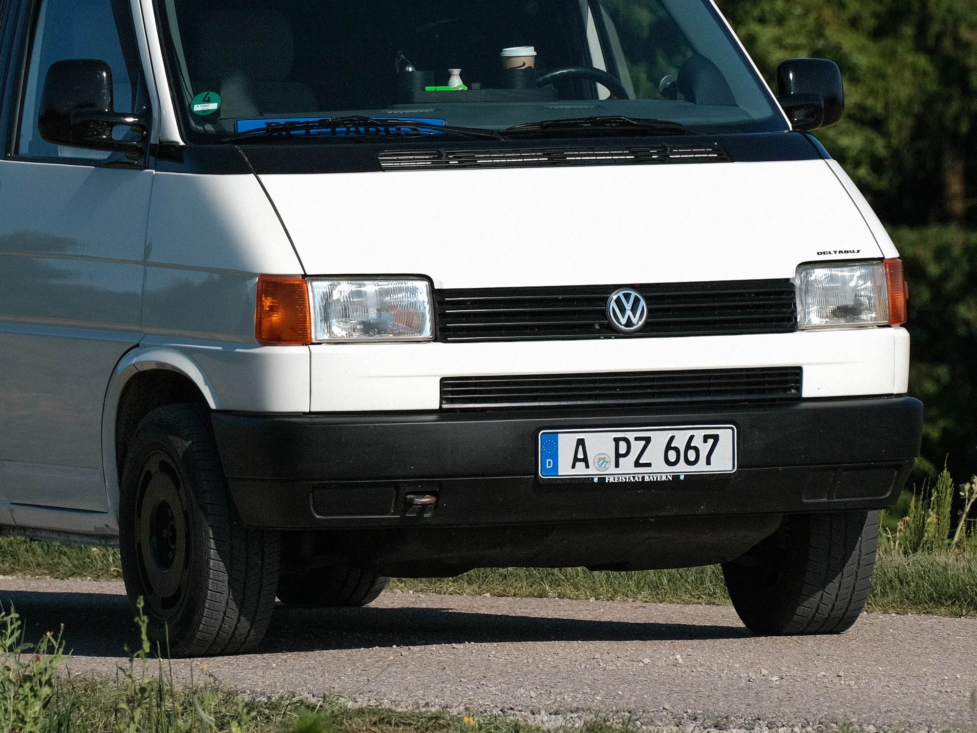 VW-T4-mit-kurzen-Vorderwagen-kv