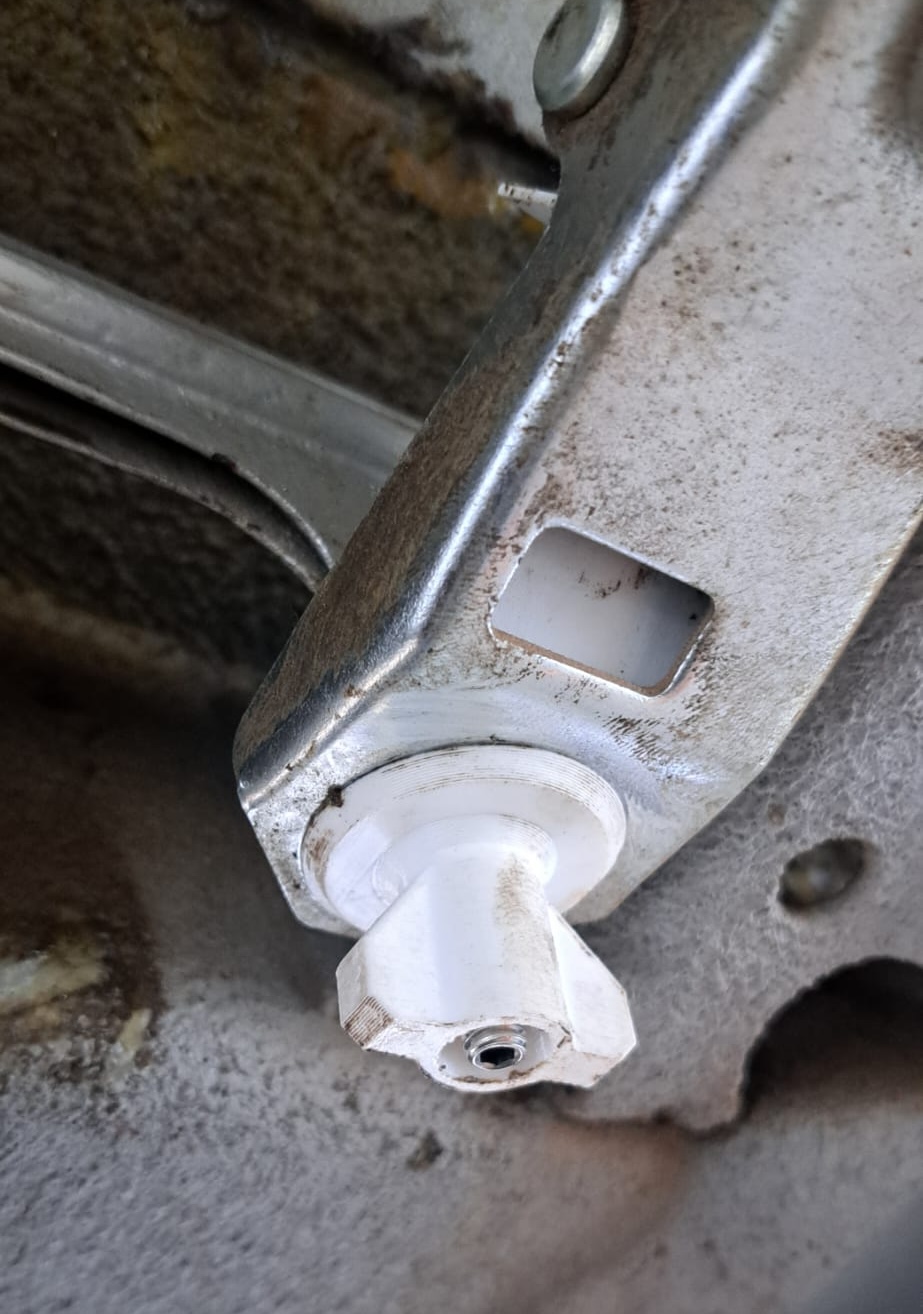 Reparatur-Set Waagebalken VW T4 | Polycarbonat + Messing + Edelstahl